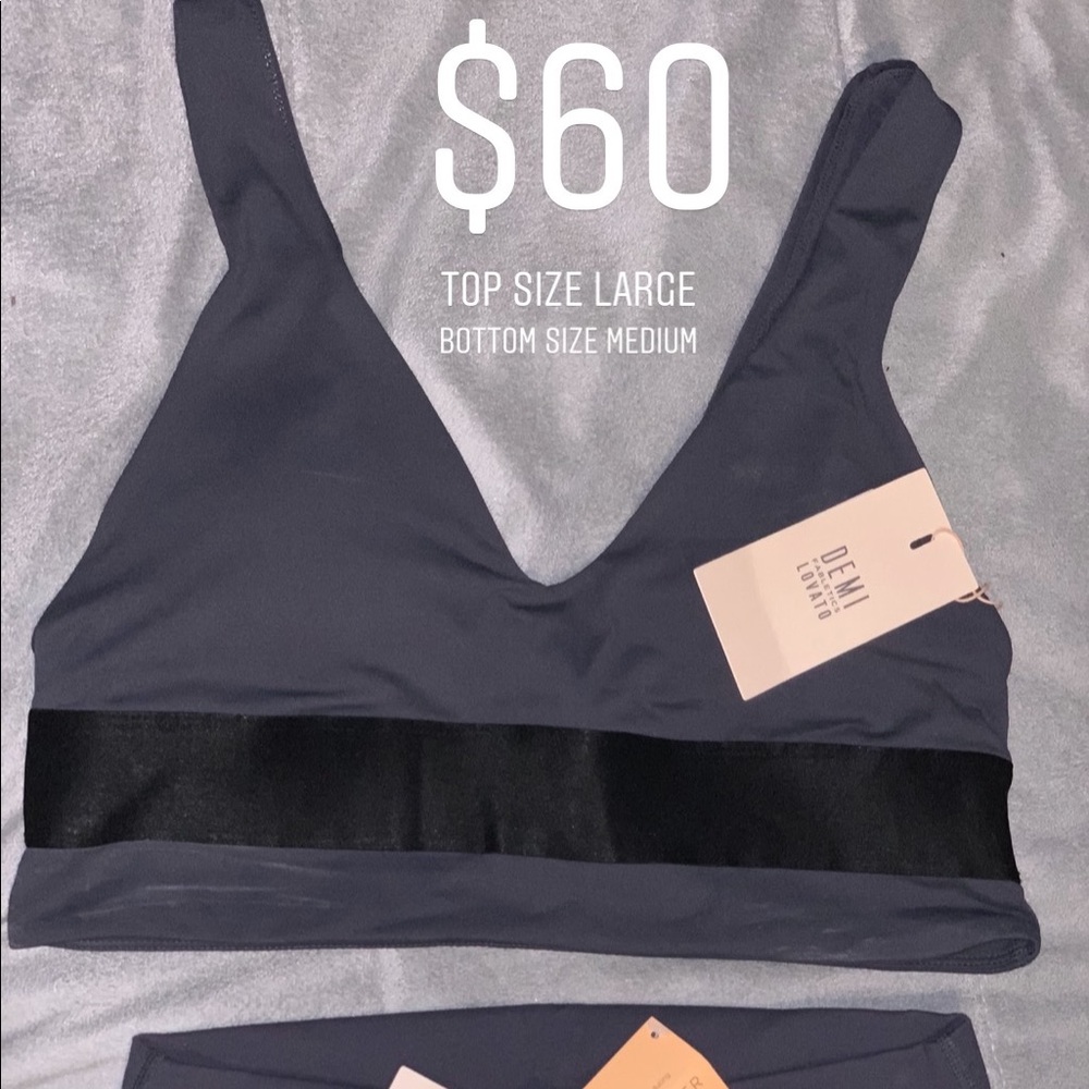 Sport bra and leggings